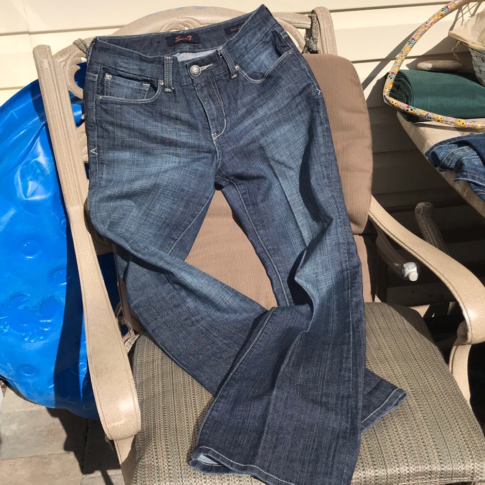 Great fitting,  Heavyweight denim boot cut jeans